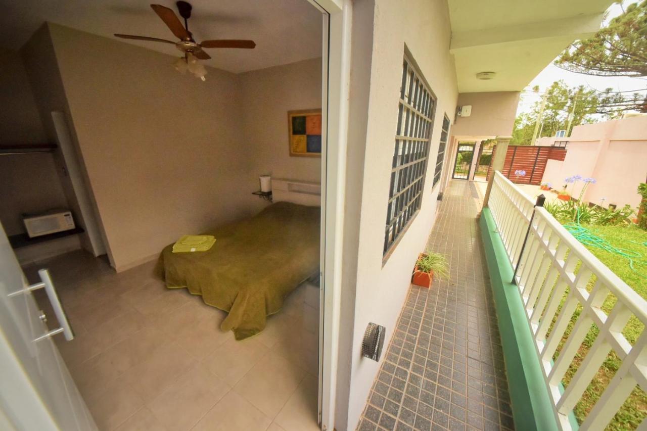 Maktub Departamentos Y Habitaciones Alta Gracia Exterior foto